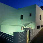 Sea Dream Luxury Fira (Santorini)