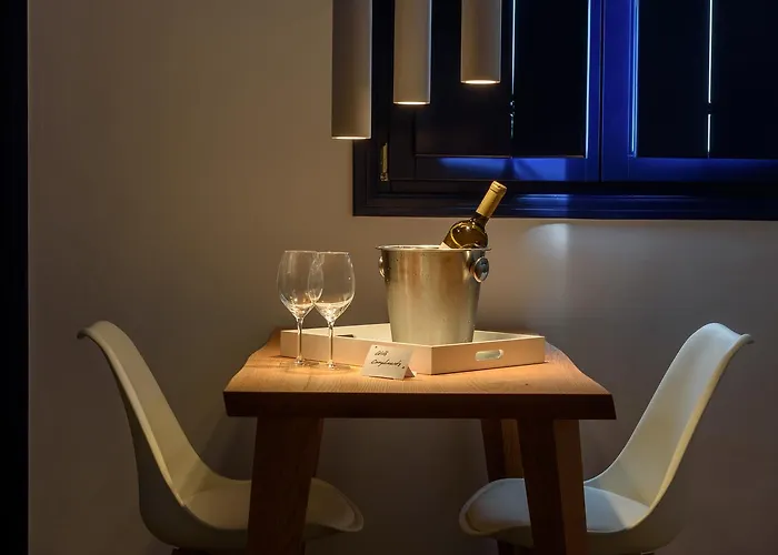 Sea Dream Luxury Fira (Santorini)