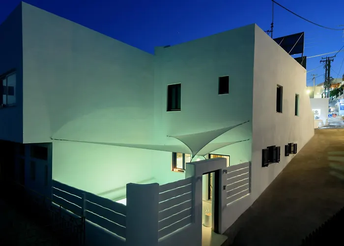 Sea Dream Luxury Fira (Santorini)